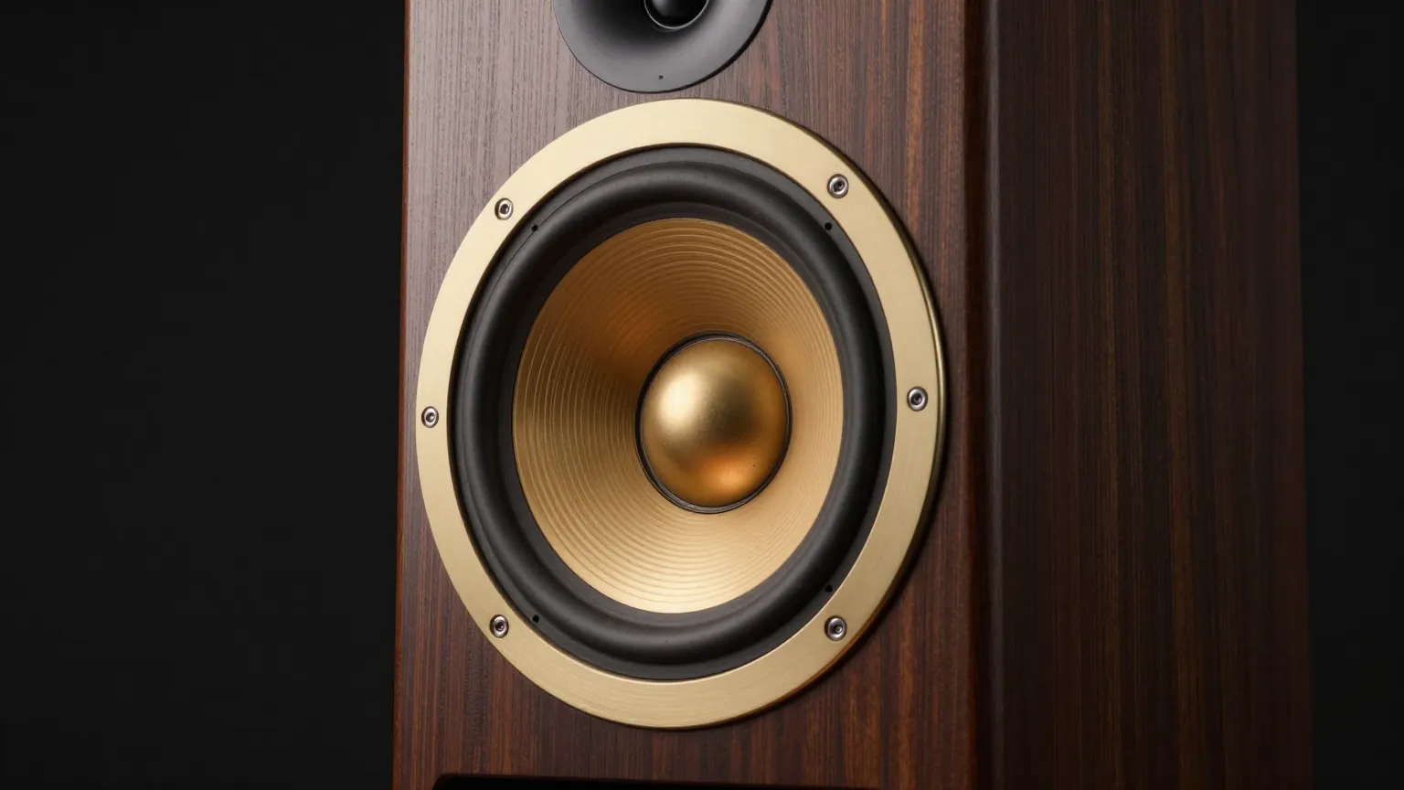 Klipsch horn-loaded loudspeaker with copper woofer